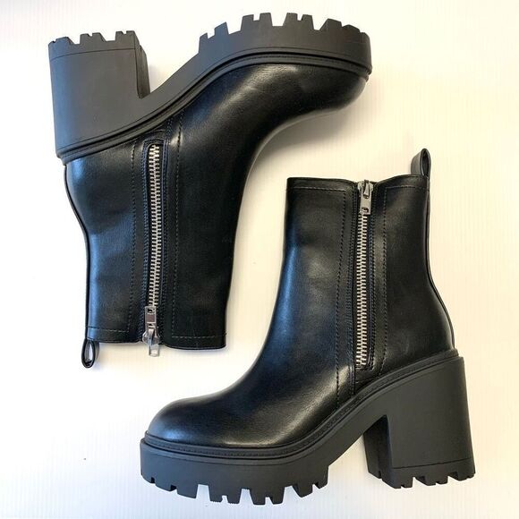 UO Zip Boot - Picture 2 of 7